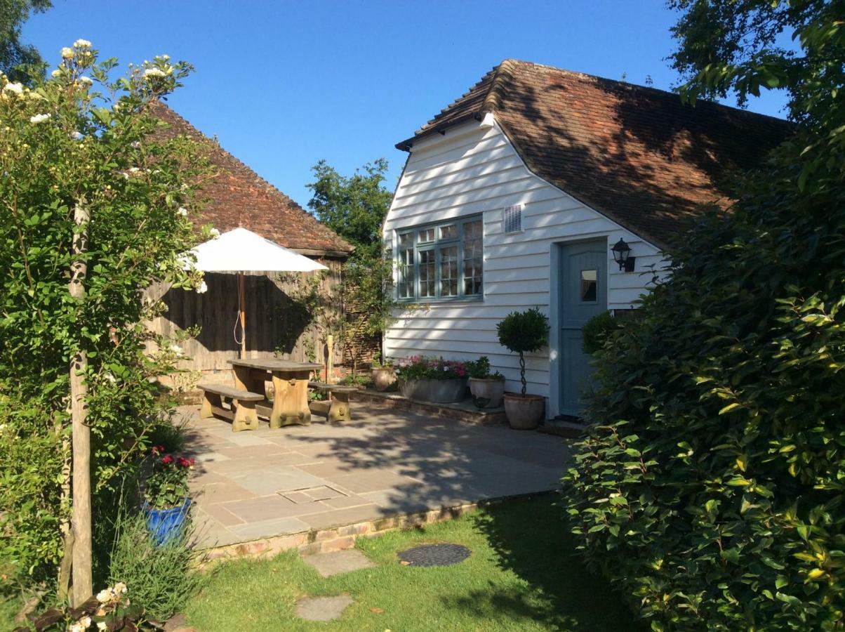 Freshwater Barn Apartment Benenden Exterior foto